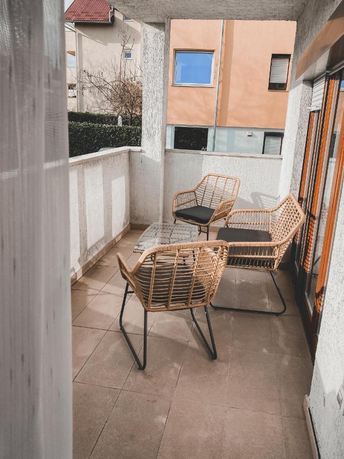 Helles 3 Schlafzimmer Apartment Zwischen Zagreb Zentrum & Natur المظهر الخارجي الصورة
